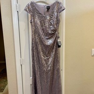 Adrianna Papell beaded puff sleeve dress Size 12
